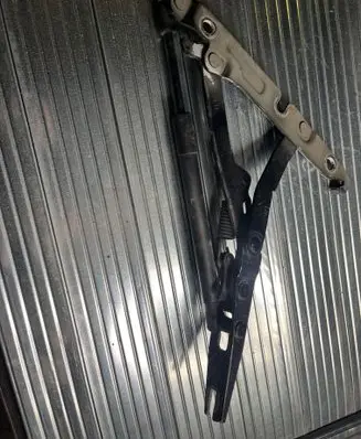 Audi A6 S6 C6 4F Tailgate/trunk/boot hinge 4F5827301A