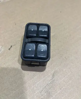 Opel Zafira A Electric window control switch 13363401 90561086