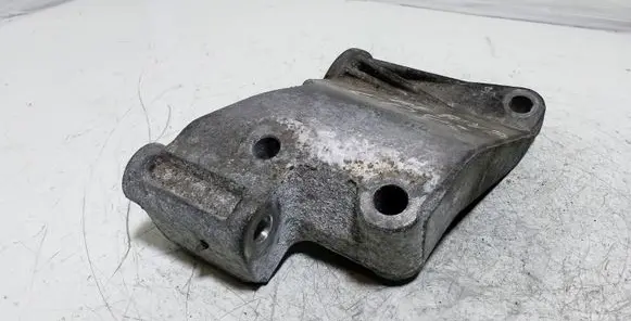 Opel Meriva A Generator/alternator bracket 90571112