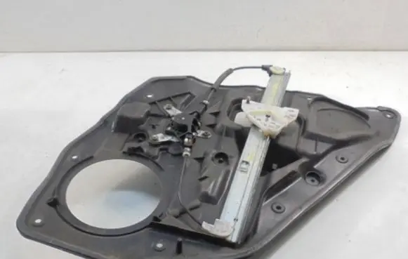 Mazda 2 Rear door manual window regulator DF717397XB