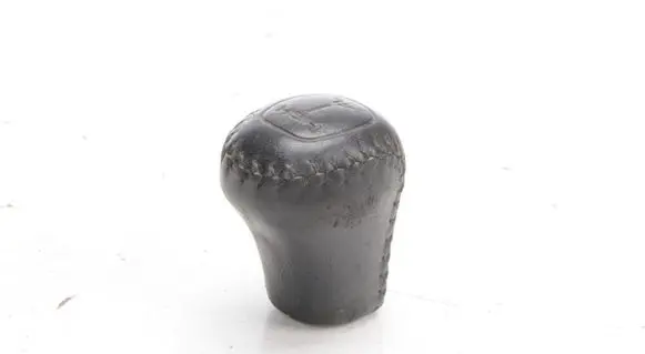 Isuzu Trooper Gear lever shifter trim leather/knob 