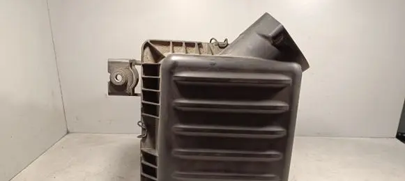 Lancia Thema Air filter box