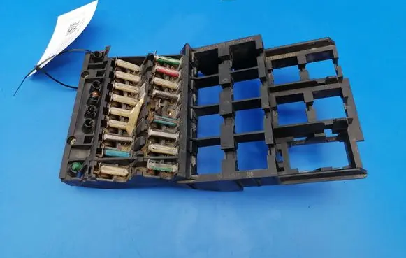 Mercedes-Benz S W126 Fuse module 1265400550