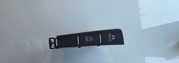 Volkswagen Golf VII Traction control (ASR) switch 5G1927137N 10097398
