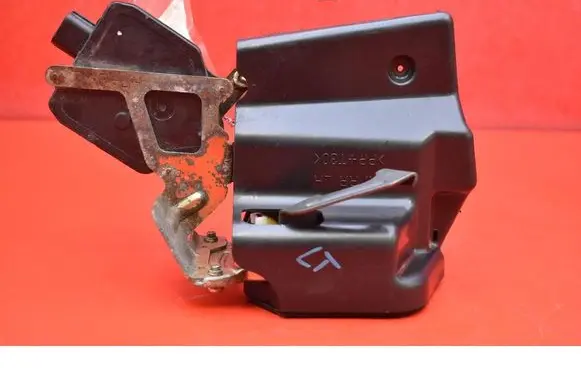 Hyundai Tucson JM Rear door lock