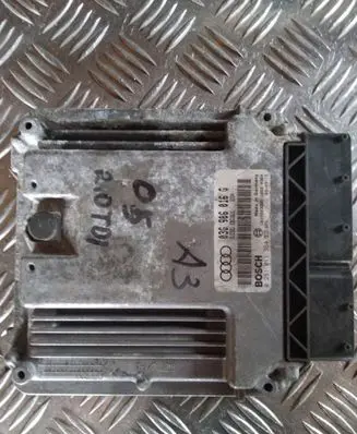 Audi A3 S3 8P Engine control unit/module 03G906016G 0281011364 1039S0338618660364