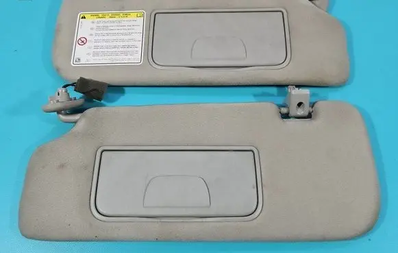 Sun visor