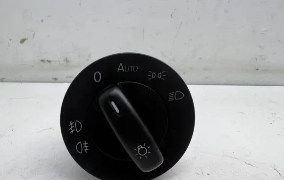 Volkswagen PASSAT B6 Light switch 1k0941431AS