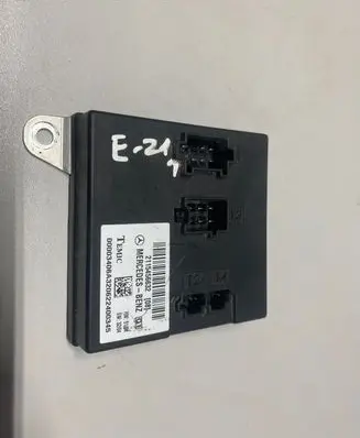 Mercedes-Benz E W211 Comfort/convenience module 2115456632