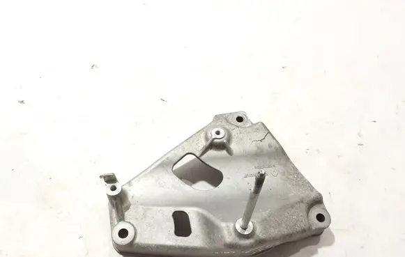 Renault 5 E-Tech A/C compressor mount bracket 926140410R