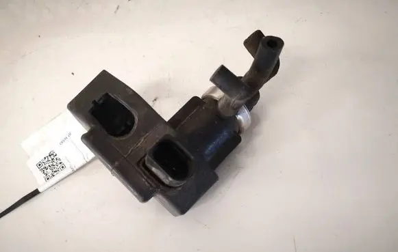 Audi A6 S6 C5 4B Turbo solenoid valve 059906629B