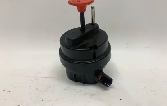 Mercedes-Benz E W124 Central locking vacuum pump A1298002075