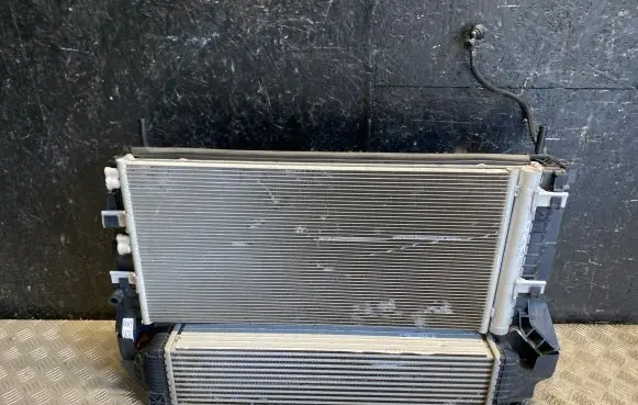 Coolant radiator