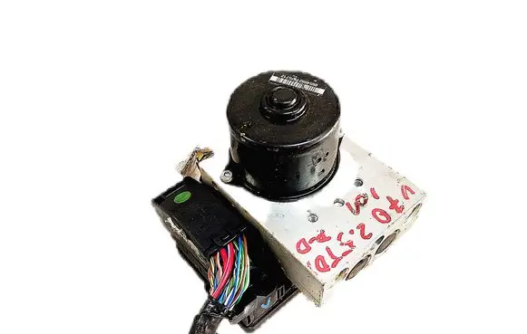 Volvo V70 ABS Pump 8619968