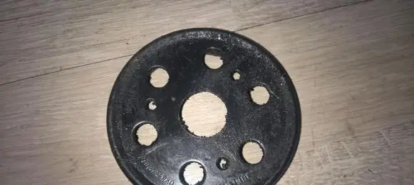 Renault Megane I Power steering pump pulley 7700105710