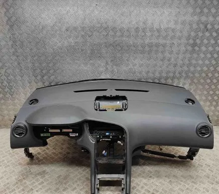 Peugeot 5008 Dashboard 9685481677 9685506177