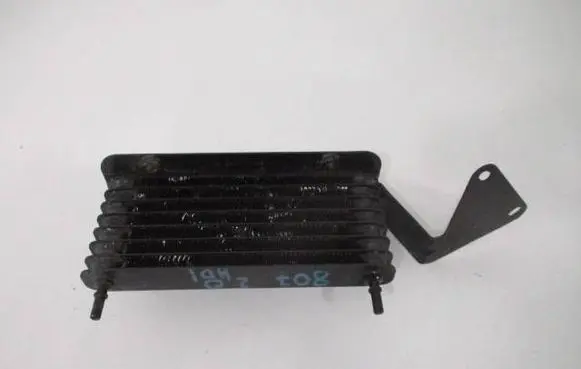 Engine oil radiator