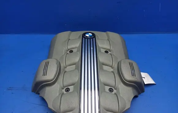 BMW 7 E65 E66 Engine cover (trim) 7511559 14950001 11617511559