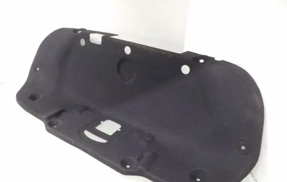 Mercedes-Benz E A207 Tailgate/boot lid cover trim 2076941525 2076941825