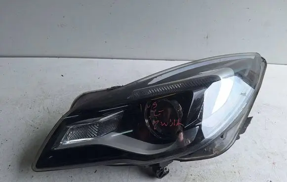 Opel Insignia A Headlight/headlamp 39031209 1LL01116513