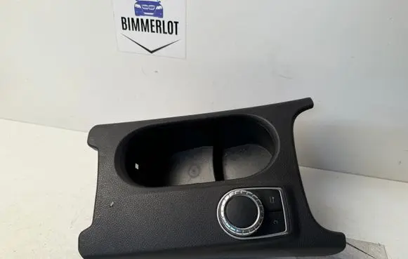 Mercedes-Benz CLA C117 X117 W117 Cup holder A1766801710