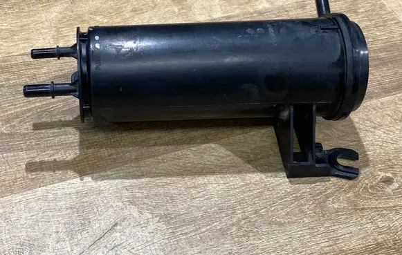 Ford Kuga II Active carbon filter fuel vapour canister CV619E857AA