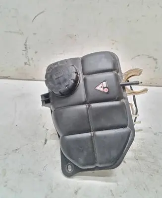 Mercedes-Benz C W203 Coolant expansion tank/reservoir 2035000049