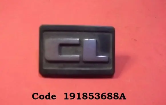 Volkswagen Jetta II Fender model badge letters 191853688A