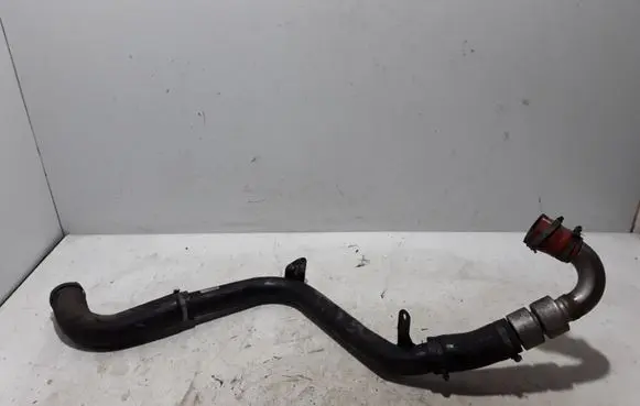 Ford Kuga II Intercooler hose/pipe AV616C646A