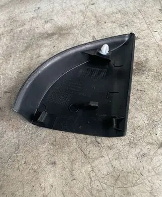 Citroen C4 Cactus Plastic wing mirror trim cover 9801189677