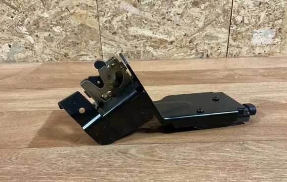 Citroen C5 Tailgate window lock/catch/latch 