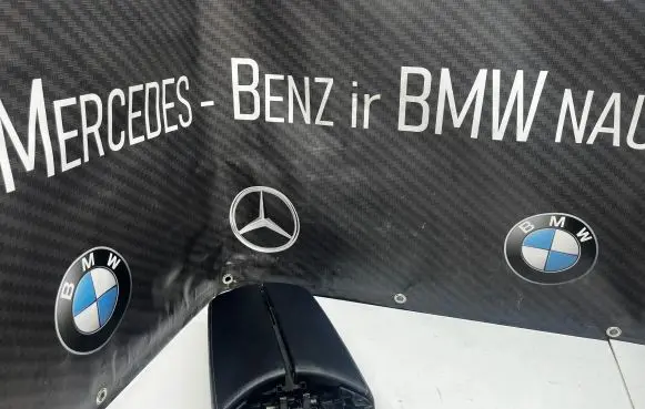Mercedes-Benz GLC X253 C253 Armrest A2056808804 28032018286