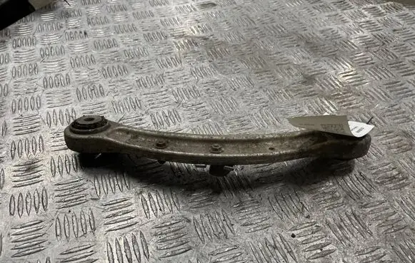 Volkswagen Touareg I Rear upper control arm/wishbone