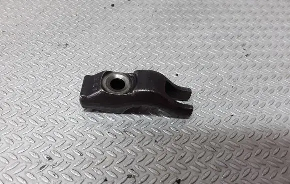 Opel Astra H Fuel Injector clamp holder