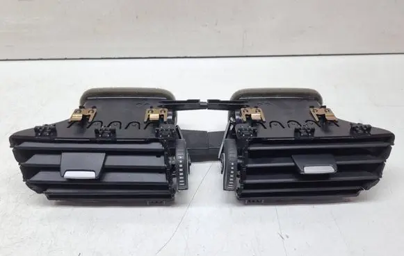 BMW 2 F46 Dash center air vent grill 9262955 64229262955