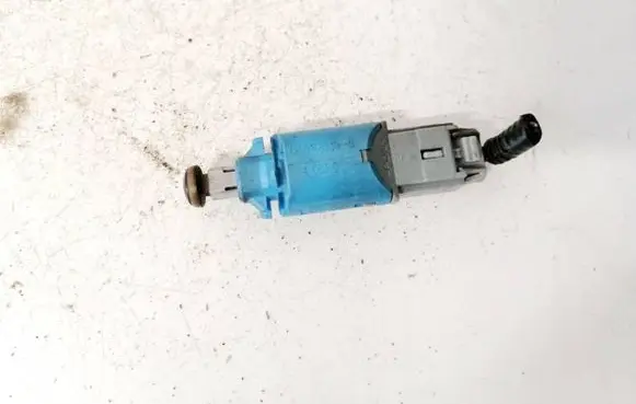 Renault Megane II Brake pedal sensor switch 8200168239B