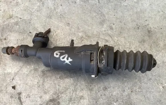 Peugeot 607 Clutch master cylinder PA66GF35