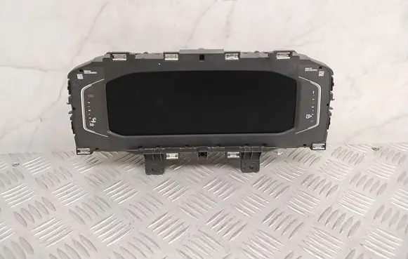 Speedometer (instrument cluster)