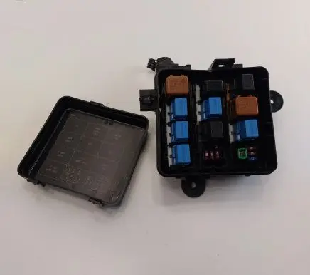 Nissan Leaf II (ZE1) Fuse module 243843NA0A