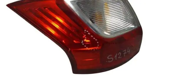 Ford C-MAX II Rear/tail lights