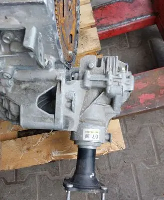 Porsche Cayenne (9PA) Gearbox transfer box case 