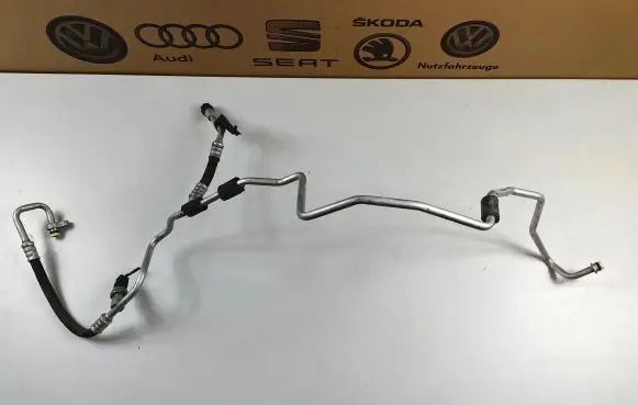 Air conditioning (A/C) pipe/hose