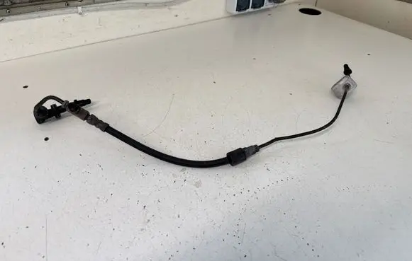 Opel Vivaro Clutch pipe/line