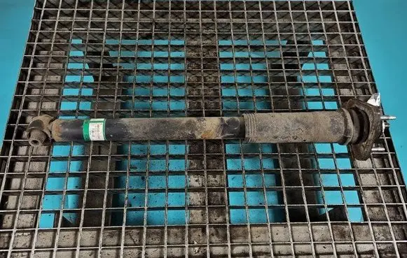 Rear shock absorber/damper
