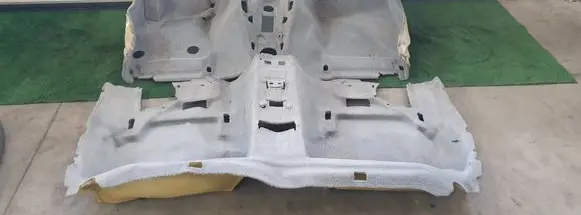 BMW 3 E90 E91 Front floor carpet liner 7139717