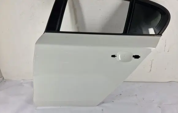 BMW 1 E81 E87 Rear door