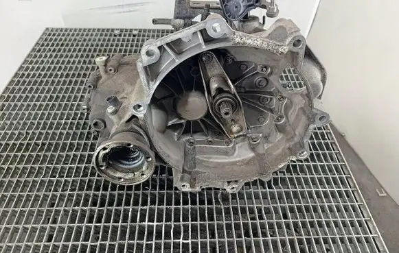 Skoda Fabia Mk2 (5J) Manual 5 speed gearbox LNR