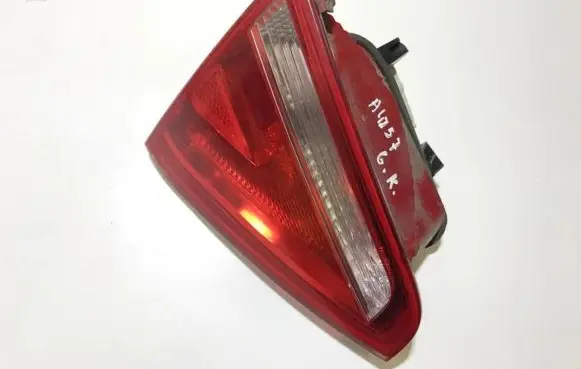 Audi A5 8T 8F Tailgate rear/tail lights 8t0945093 12508