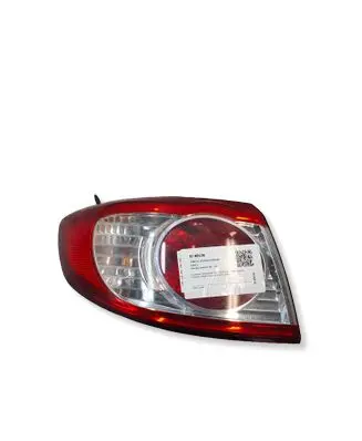 Hyundai Santa Fe Rear/tail lights 924012B5