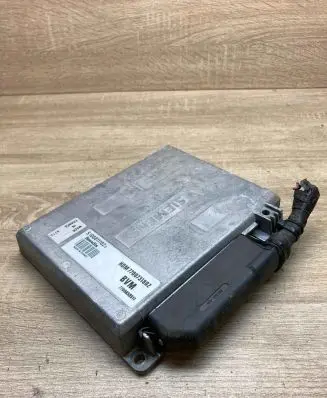 Renault 19 Engine control unit/module ECU HOM7700731802 S100811102D WithPlug